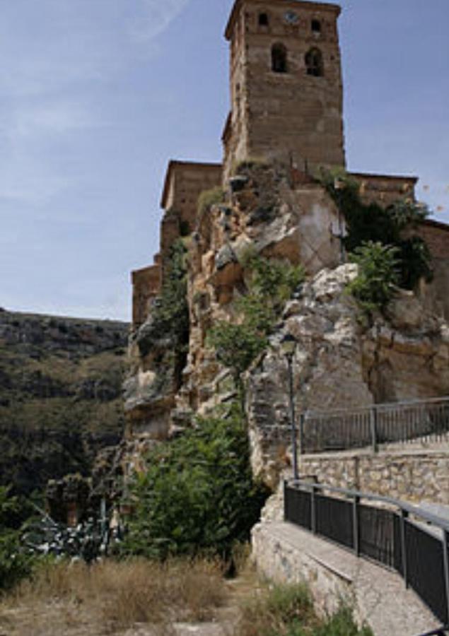 Apartamentos Rurales La Posada De Donato Nuévalos Exteriör bild